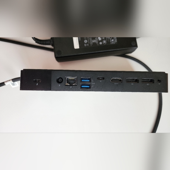 Dell WD19tb Thunderbolt Docking Station With 180w AC Power Adapter - Picture 2 of 4